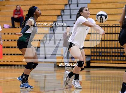 Thumbnail 2 in Chula Vista Learning Community Charter vs. Maranatha Christian (CIF SDS D4 Final) photogallery.