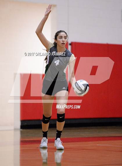 Thumbnail 2 in Chula Vista Learning Community Charter vs. Maranatha Christian (CIF SDS D4 Final) photogallery.