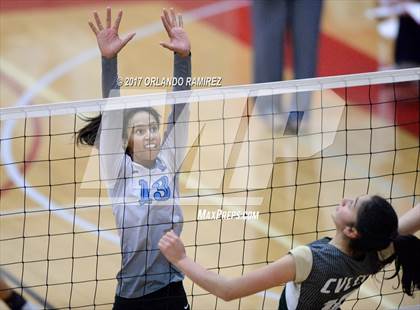 Thumbnail 2 in Chula Vista Learning Community Charter vs. Maranatha Christian (CIF SDS D4 Final) photogallery.