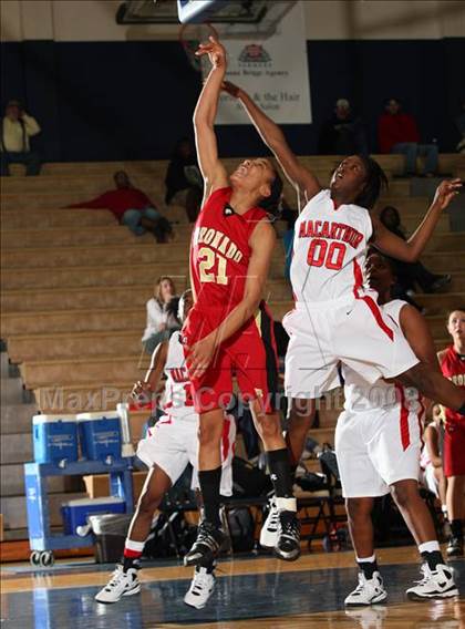 Thumbnail 1 in MacArthur vs. Coronado (Georgetown Jack Frost Invitational) photogallery.