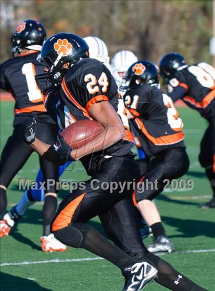 Thumbnail 1 in Haldane vs. Tuckahoe (Section 1 Class D Final) photogallery.