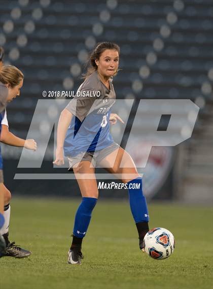 Thumbnail 2 in Grandview vs. Broomfield (CHSAA 5A State Final) photogallery.