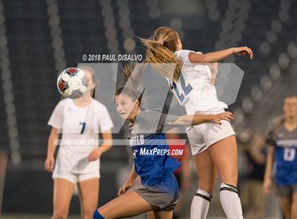 Thumbnail 1 in Grandview vs. Broomfield (CHSAA 5A State Final) photogallery.