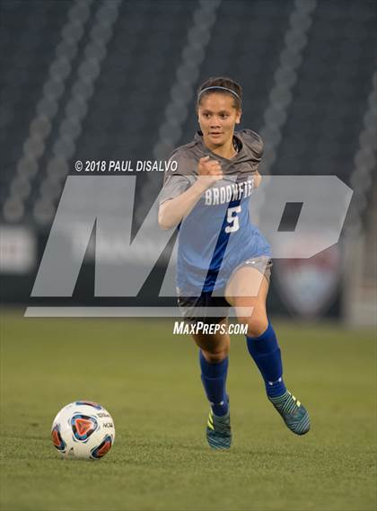 Thumbnail 2 in Grandview vs. Broomfield (CHSAA 5A State Final) photogallery.