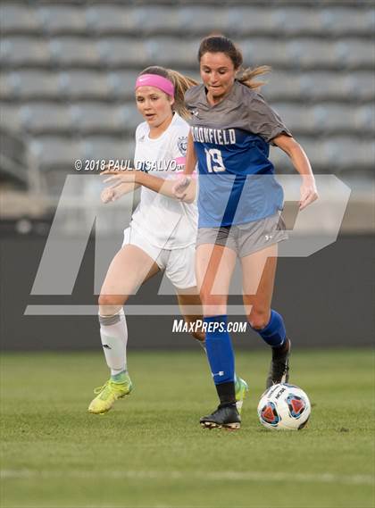 Thumbnail 3 in Grandview vs. Broomfield (CHSAA 5A State Final) photogallery.