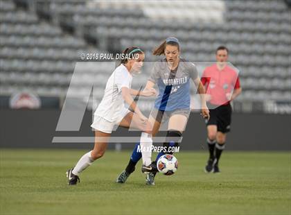 Thumbnail 3 in Grandview vs. Broomfield (CHSAA 5A State Final) photogallery.