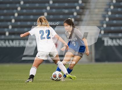 Thumbnail 1 in Grandview vs. Broomfield (CHSAA 5A State Final) photogallery.