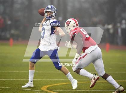 Thumbnail 1 in Darien vs. Fairfield Prep (CIAC Class LL Final) photogallery.