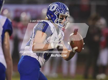 Thumbnail 1 in Darien vs. Fairfield Prep (CIAC Class LL Final) photogallery.