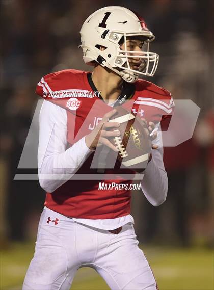 Thumbnail 3 in Darien vs. Fairfield Prep (CIAC Class LL Final) photogallery.
