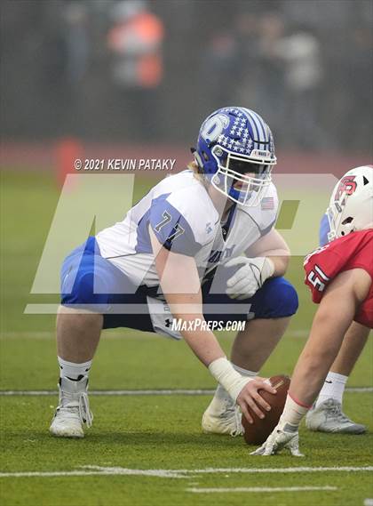 Thumbnail 2 in Darien vs. Fairfield Prep (CIAC Class LL Final) photogallery.