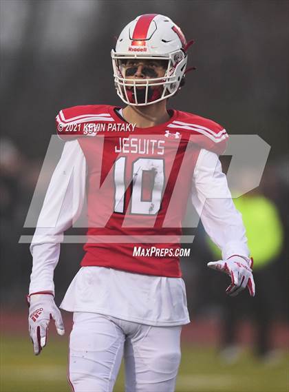 Thumbnail 2 in Darien vs. Fairfield Prep (CIAC Class LL Final) photogallery.