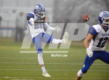 Thumbnail 2 in Darien vs. Fairfield Prep (CIAC Class LL Final) photogallery.
