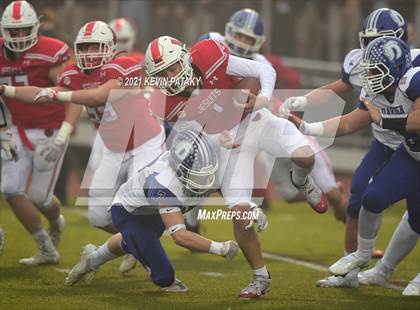 Thumbnail 3 in Darien vs. Fairfield Prep (CIAC Class LL Final) photogallery.