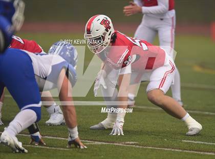 Thumbnail 2 in Darien vs. Fairfield Prep (CIAC Class LL Final) photogallery.