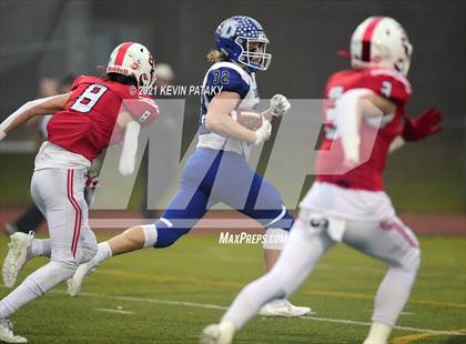 Thumbnail 2 in Darien vs. Fairfield Prep (CIAC Class LL Final) photogallery.