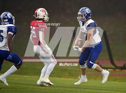 Thumbnail 3 in Darien vs. Fairfield Prep (CIAC Class LL Final) photogallery.
