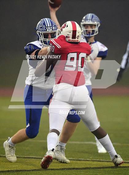 Thumbnail 1 in Darien vs. Fairfield Prep (CIAC Class LL Final) photogallery.