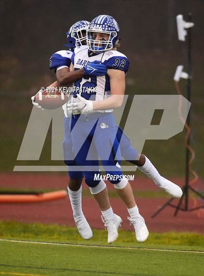 Thumbnail 1 in Darien vs. Fairfield Prep (CIAC Class LL Final) photogallery.