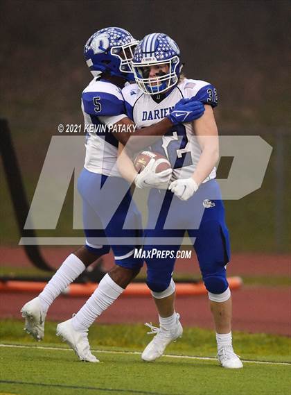 Thumbnail 3 in Darien vs. Fairfield Prep (CIAC Class LL Final) photogallery.