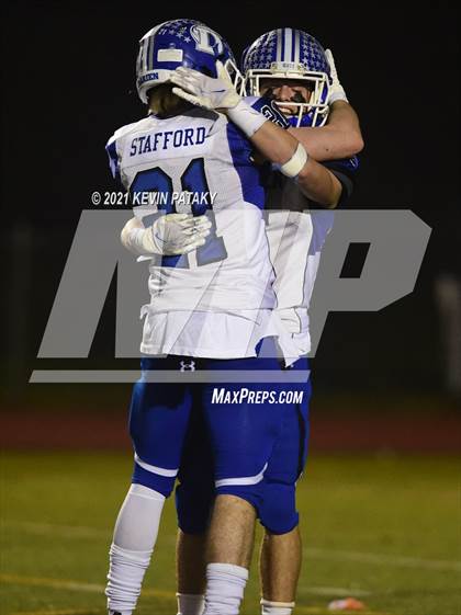 Thumbnail 2 in Darien vs. Fairfield Prep (CIAC Class LL Final) photogallery.