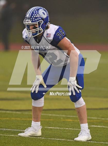 Thumbnail 3 in Darien vs. Fairfield Prep (CIAC Class LL Final) photogallery.