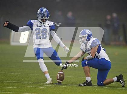 Thumbnail 1 in Darien vs. Fairfield Prep (CIAC Class LL Final) photogallery.