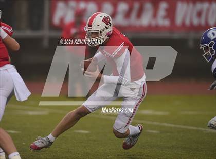 Thumbnail 3 in Darien vs. Fairfield Prep (CIAC Class LL Final) photogallery.