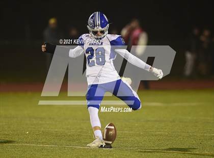 Thumbnail 1 in Darien vs. Fairfield Prep (CIAC Class LL Final) photogallery.