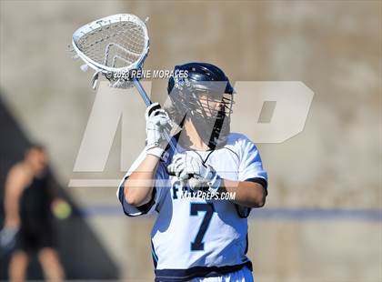 Thumbnail 2 in Royal vs Crescenta Valley photogallery.
