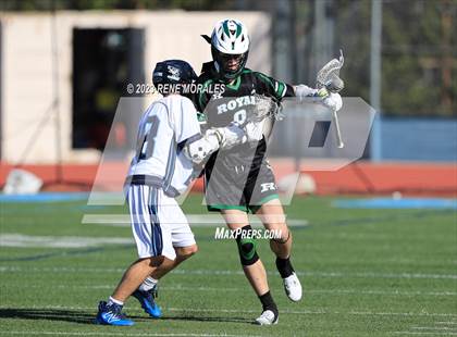 Thumbnail 1 in Royal vs Crescenta Valley photogallery.