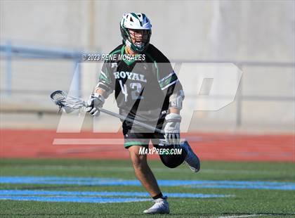 Thumbnail 3 in Royal vs Crescenta Valley photogallery.