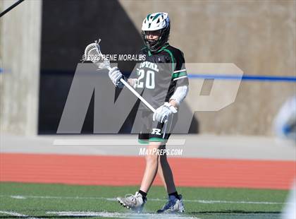 Thumbnail 2 in Royal vs Crescenta Valley photogallery.