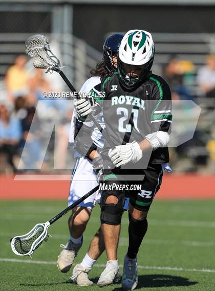 Thumbnail 1 in Royal vs Crescenta Valley photogallery.
