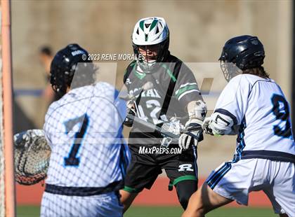 Thumbnail 3 in Royal vs Crescenta Valley photogallery.