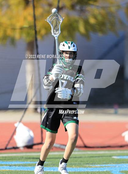 Thumbnail 1 in Royal vs Crescenta Valley photogallery.