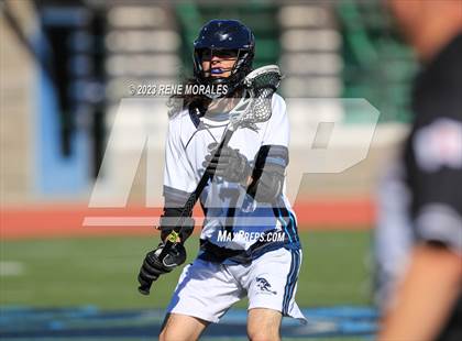 Thumbnail 2 in Royal vs Crescenta Valley photogallery.