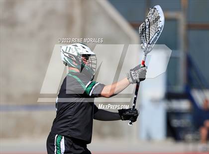 Thumbnail 2 in Royal vs Crescenta Valley photogallery.