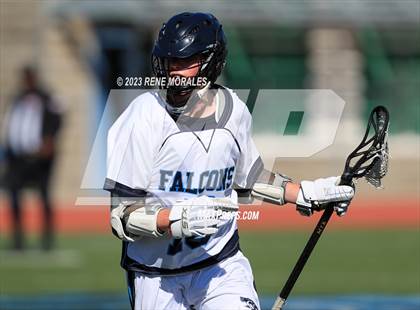 Thumbnail 2 in Royal vs Crescenta Valley photogallery.