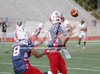 Thumbnail 2 in Boron vs. Christian (Honor Bowl) photogallery.