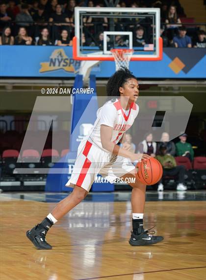 Thumbnail 2 in Dobbs Ferry vs Hamilton [Alexander]  (NYSPHSAA Section 1 Class B Semifinal) photogallery.