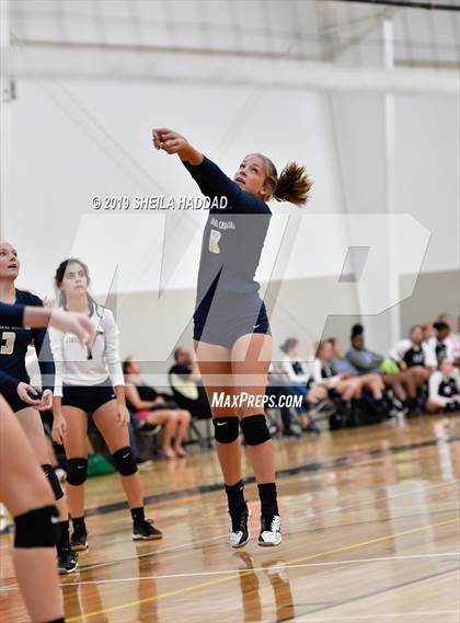 Thumbnail 1 in Indian Rocks Christian vs. Cambridge Christian (Keswick Invitational) photogallery.