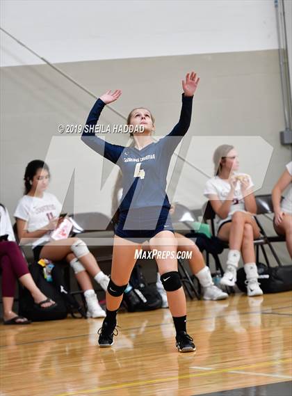 Thumbnail 2 in Indian Rocks Christian vs. Cambridge Christian (Keswick Invitational) photogallery.