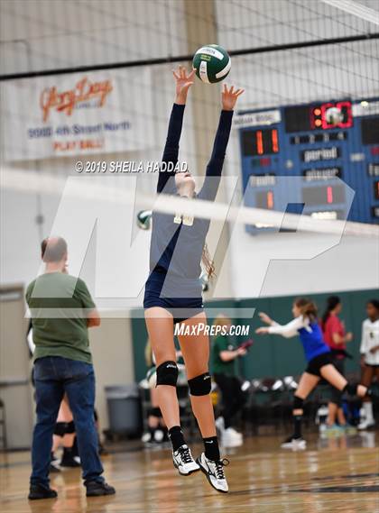 Thumbnail 3 in Indian Rocks Christian vs. Cambridge Christian (Keswick Invitational) photogallery.