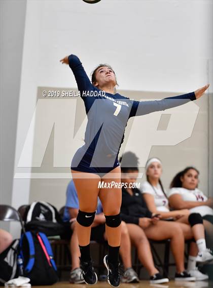 Thumbnail 2 in Indian Rocks Christian vs. Cambridge Christian (Keswick Invitational) photogallery.