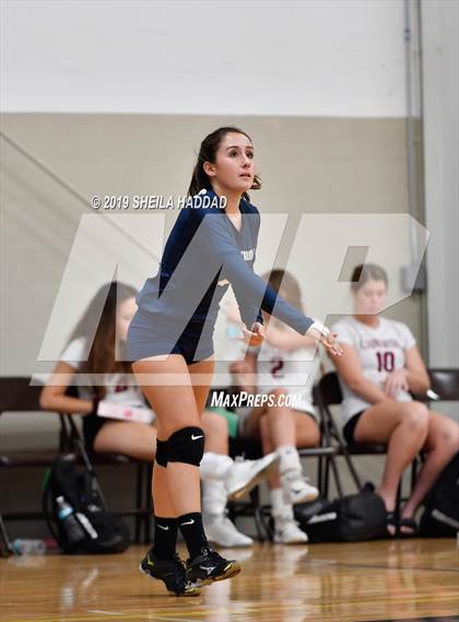Thumbnail 3 in Indian Rocks Christian vs. Cambridge Christian (Keswick Invitational) photogallery.