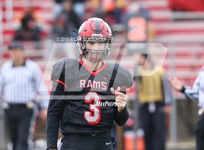 Thumbnail 3 in East St. Louis @ Glenbard East (IHSA Class 7A 2nd Round Playoff) photogallery.