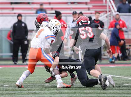 Thumbnail 3 in East St. Louis @ Glenbard East (IHSA Class 7A 2nd Round Playoff) photogallery.