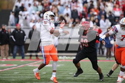 Thumbnail 1 in East St. Louis @ Glenbard East (IHSA Class 7A 2nd Round Playoff) photogallery.