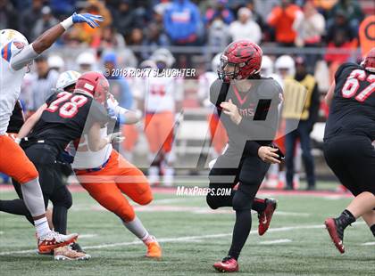 Thumbnail 3 in East St. Louis @ Glenbard East (IHSA Class 7A 2nd Round Playoff) photogallery.